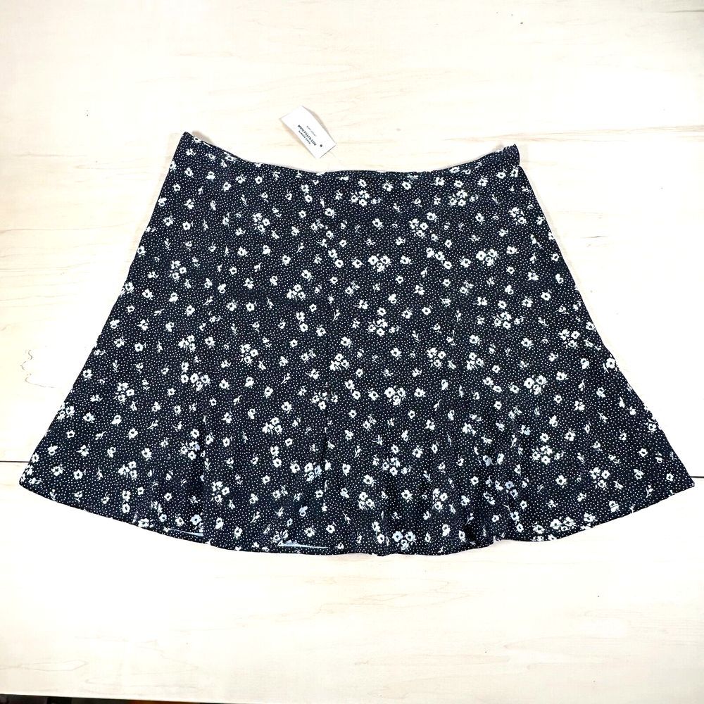 NWT - Tilly's‎ Full Tilt Flippy Mini Skirt Floral Black White XXL Lightweight